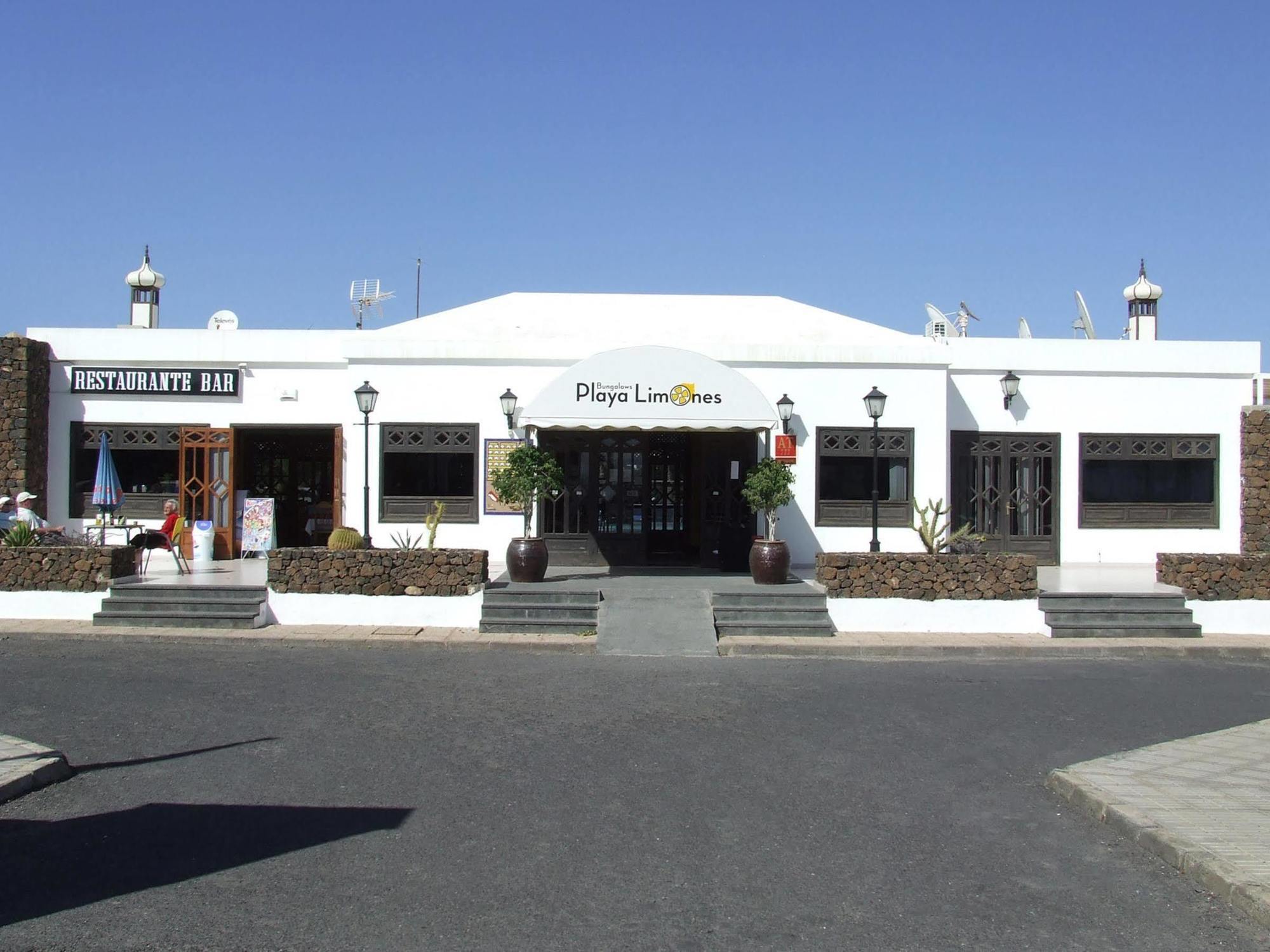 Playa Limones Bungalows Playa Blanca  Bagian luar foto