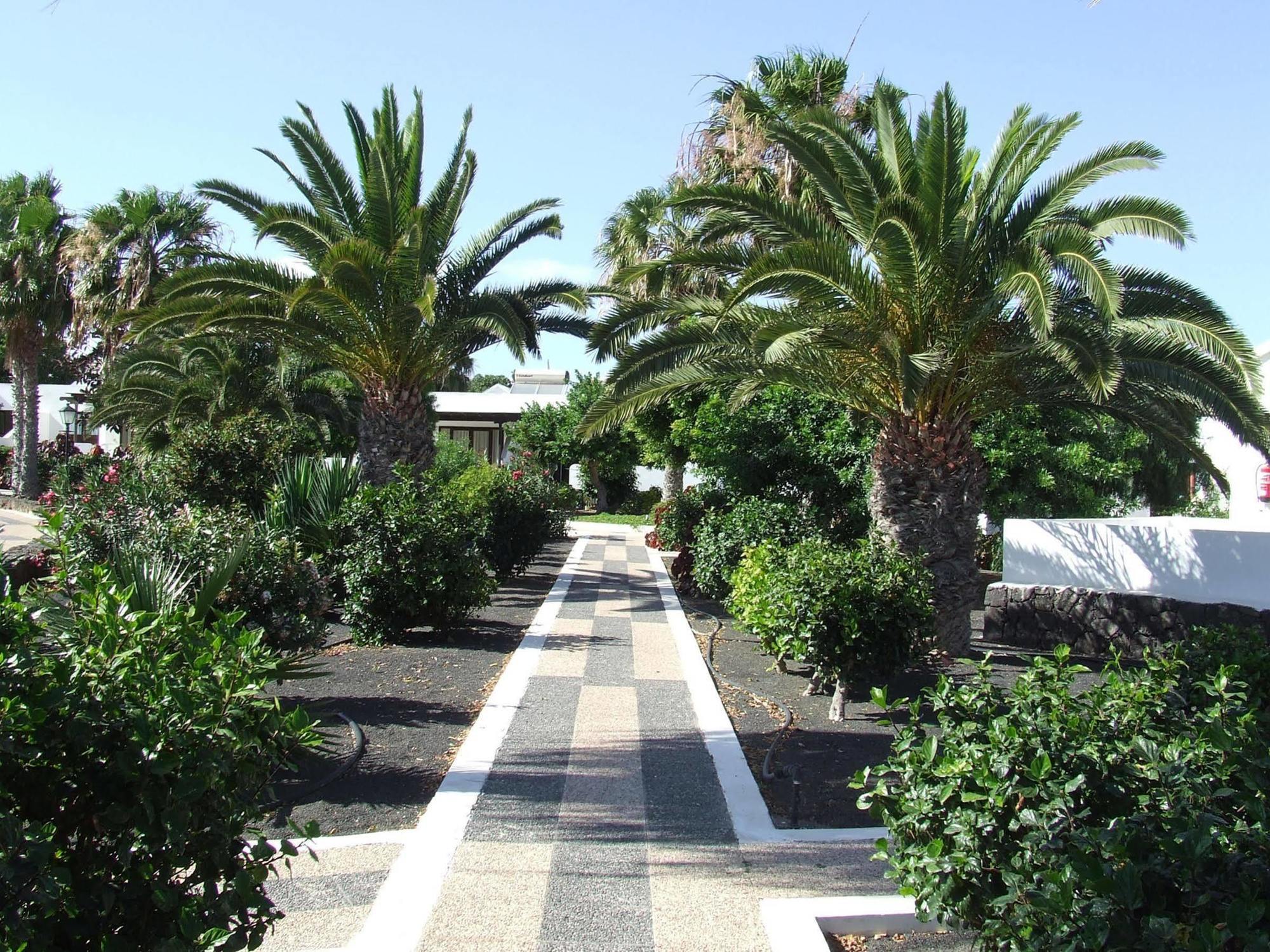 Playa Limones Bungalows Playa Blanca  Bagian luar foto